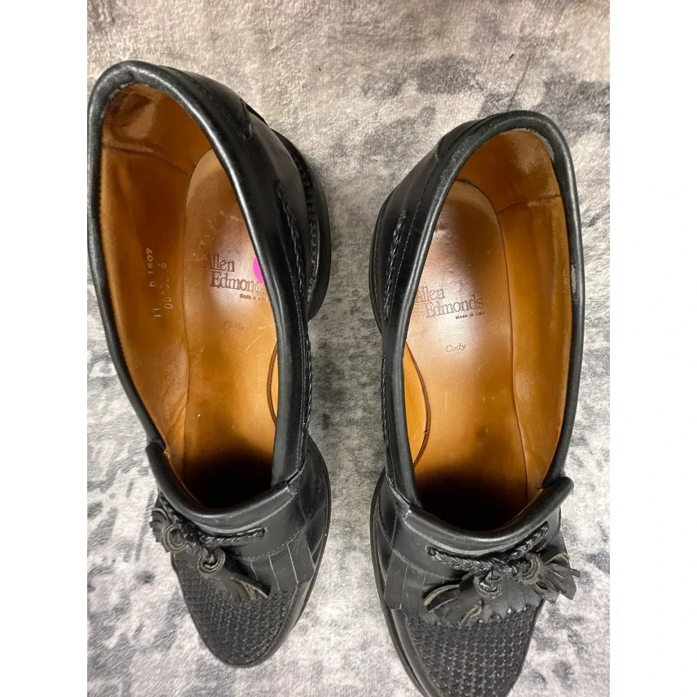 Allen Edmonds Men 11 Cody Tassel Loafers Solid Black Old Money Preppy Ivy League